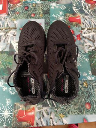 Skechers Memory Foam Zapatillas Negras
