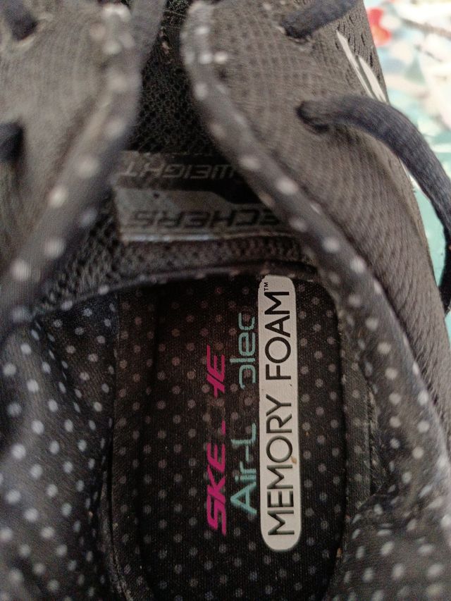 Skechers Memory Foam Zapatillas Negras