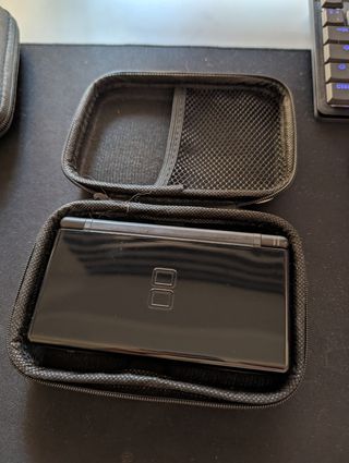 Nintendo DS Lite Negra + Funda