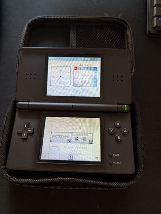 Nintendo DS Lite Negra + Funda