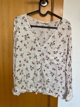 REMATO Caja de ropa mujer. talla S. pantalon 34