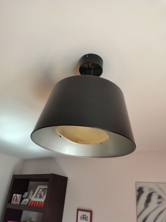Lámpara de techo diseño negro