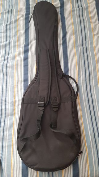 Bajo Cort 5 cuerdas negro + funda