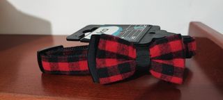 Collar para perro con pajarita a cuadros