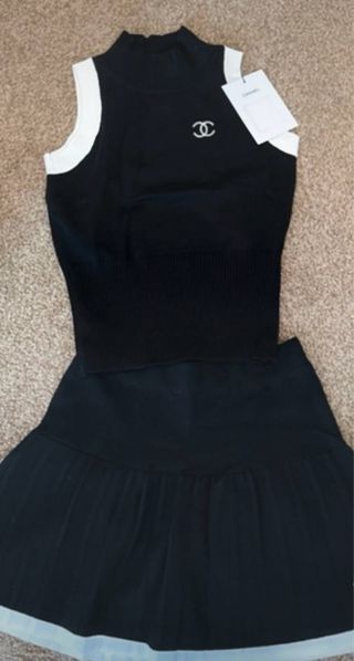 Conjunto Chanel Top y Falda Negro Blanco