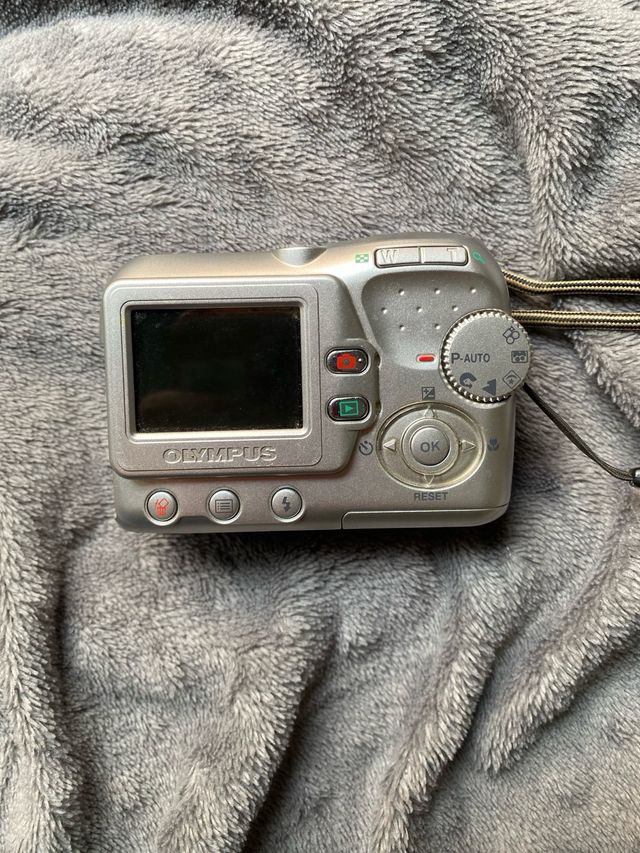 Olympus C-370 Zoom Cámara Digital