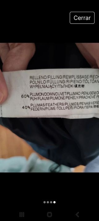 Plumífero negro con cinturón
