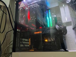 PC Gaming i7-8700K + RTX 2070 + 16GB RAM