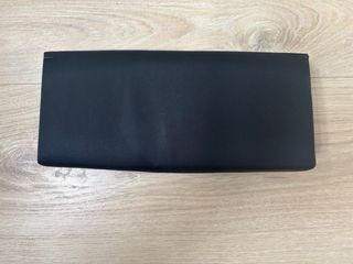 Bolso clutch raso negro