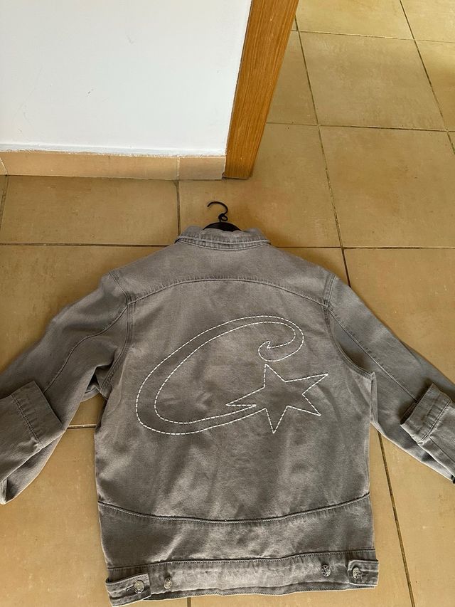 Chaqueta vaquera Corteiz gris