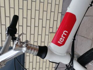 Bici Plegable TERN Joe C21 Blanca