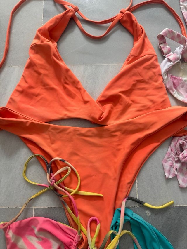 Lote 3 vestidos playa y bikinis Talla M 40-42