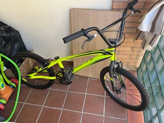 Bicicleta Monty Rice