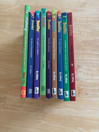 Libros Pesadillas de R.L Stine.
