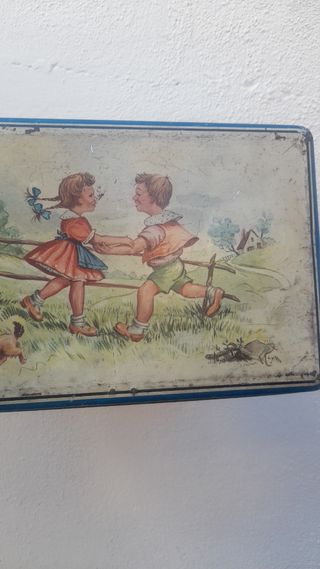 Scatola di latta vintage bambini e cane