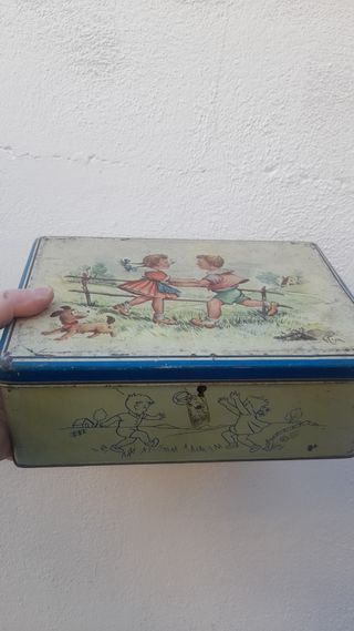 Scatola di latta vintage bambini e cane