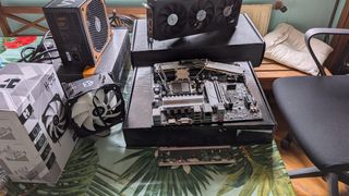 Pack AM5 R5 8400F Rx 7800XT 1Tb FA 750w ASUS B650
