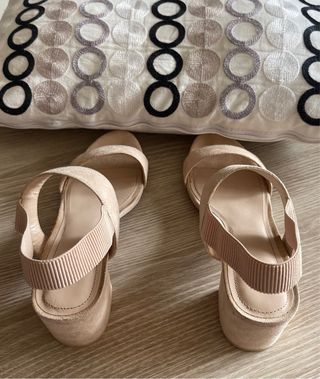 Sandalias Tacón Beige H&M