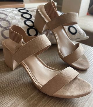 Sandalias Tacón Beige H&M