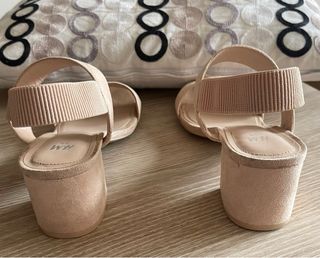 Sandalias Tacón Beige H&M