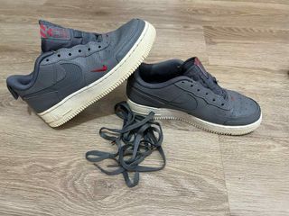 Zapatillas Nike Air Force 1 Gris/Rojo