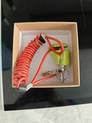 Candado de seguridad para moto con cable