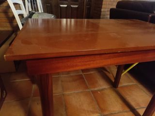 Mesa de madera marrón 95x60