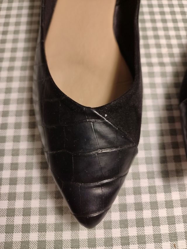 Bailarinas negras punta fina