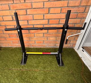 Barra de dominadas multifuncional