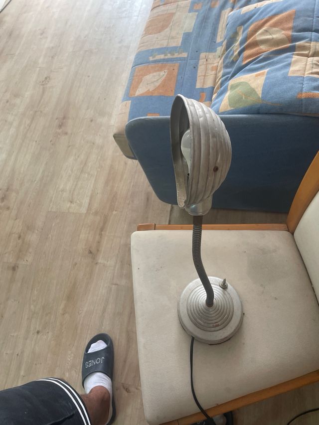 Lámpara de escritorio retro metal 