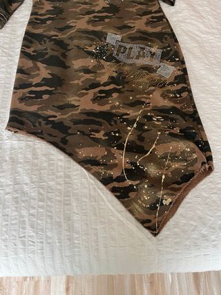 Vestido camuflaje con pedrería