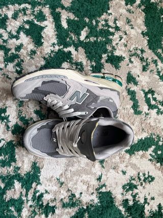 New Balance 2002R Protection Pack Rain Cloud Gris