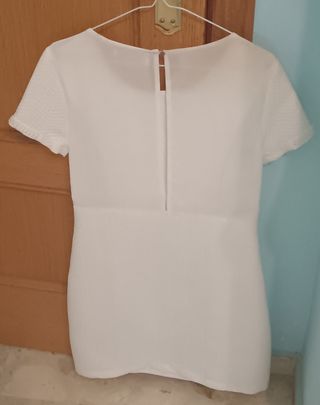 Vestido para chicas jóvenes.