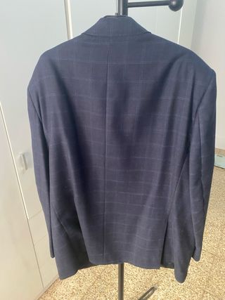 Americana de caballero azul marino