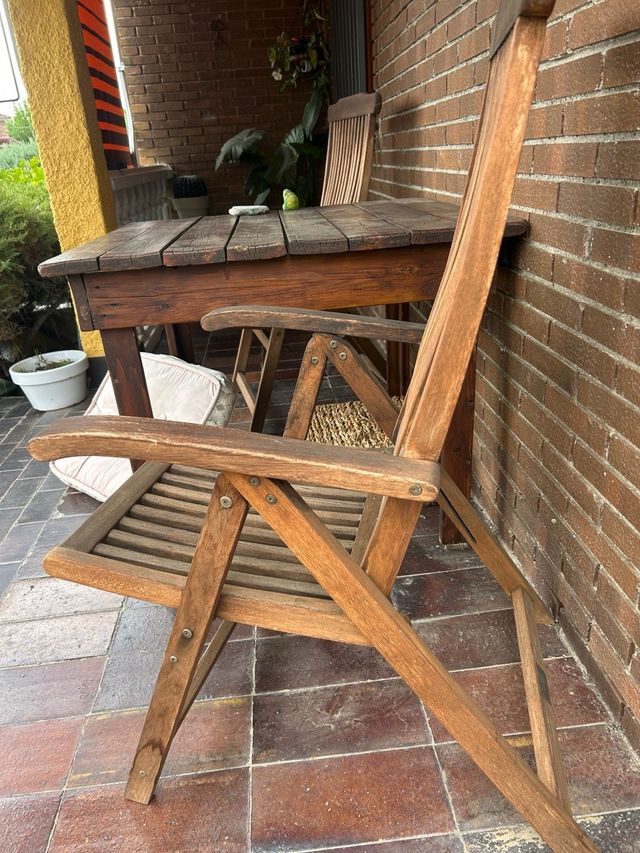 Sillón de teca con brazos