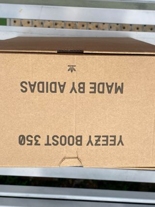 Adidas Yeezy Boost 350 V2 Talla 44.5