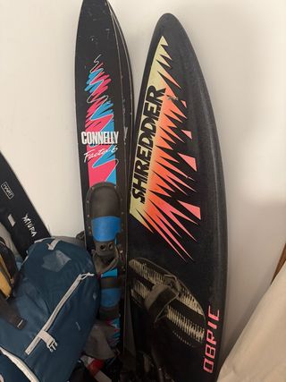 Esquís náuticos Connelly y Shredder