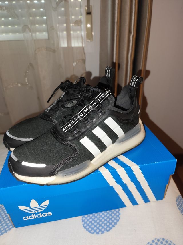 Zapatillas Adidas NMD V3 Negras