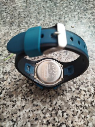 Reloj Decathlon Azul y Negro sin usar
