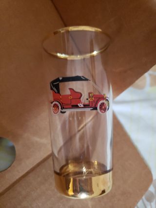 Vasos de tubo con diseño de barco y coches