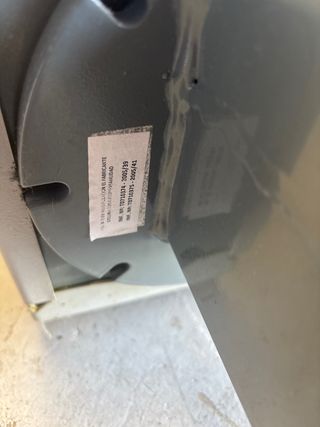 Asiento abatible y giratorio de ambulancia