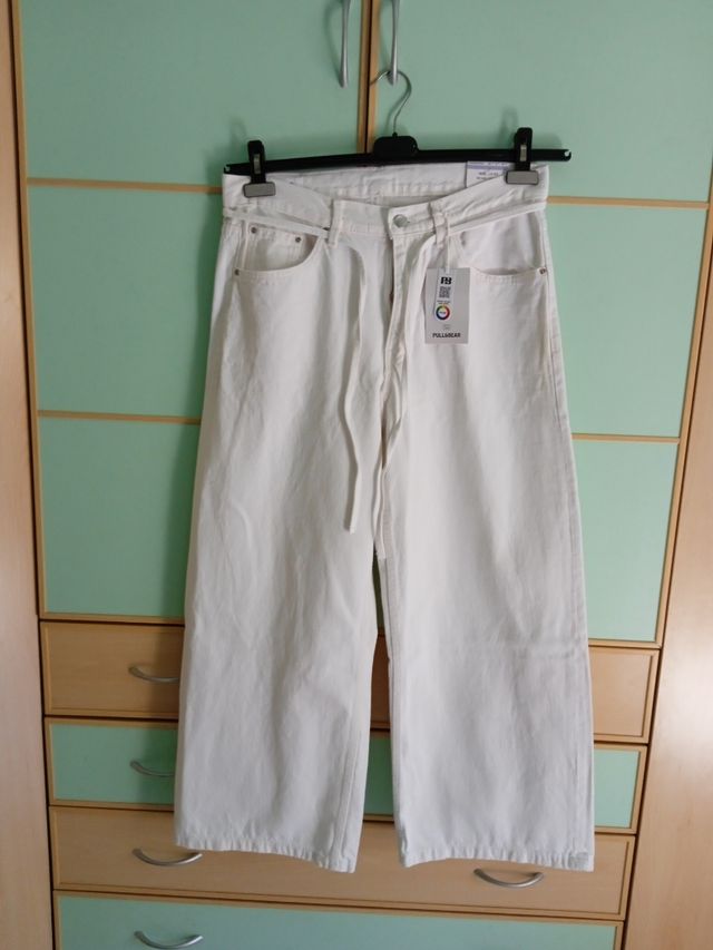 Pantaloni jeans PULL&BEAR bianchi donna