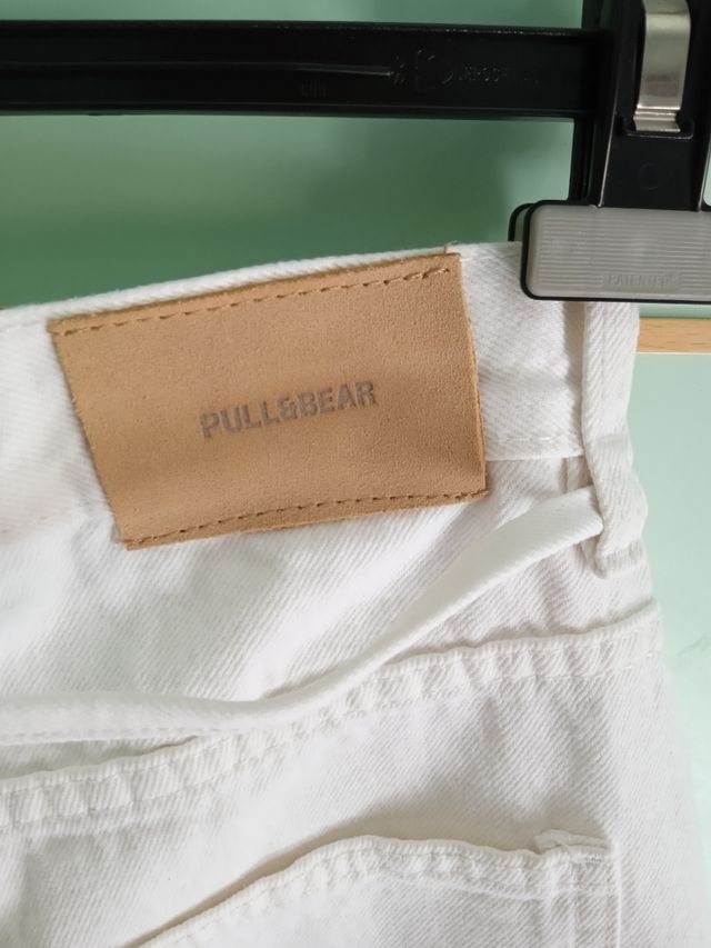 Pantaloni jeans PULL&BEAR bianchi donna