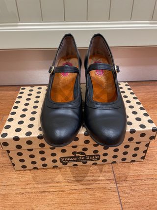 Zapatos Flamenco Tacón Negro