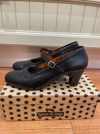 Zapatos Flamenco Tacón Negro