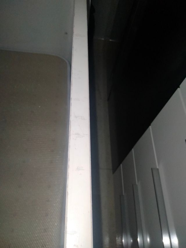 Cuna blanca para bebé