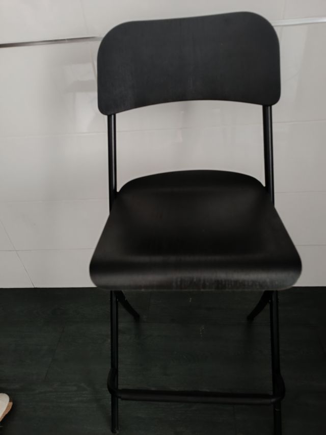 Taburete plegable Franklin 74cm Ikea Negro