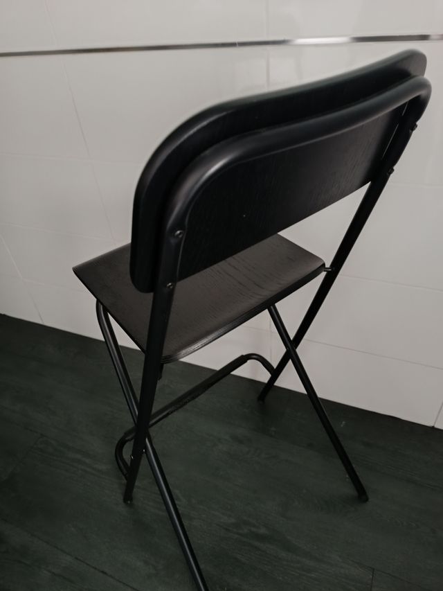 Taburete plegable Franklin 74cm Ikea Negro