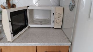 Microondas Ansonic Blanco
