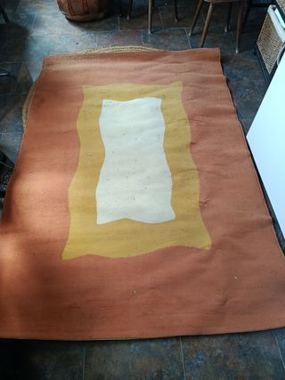 *URGENTE* Alfombra salón tela beige y naranja.